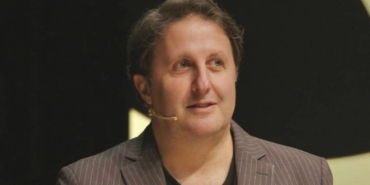 ilker ayrık
