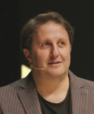ilker ayrık
